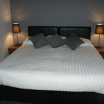 The Liverpool Inn, stylish and contemporary en-suite bedrooms, rooms come equipped with televisions and free wi-fi.